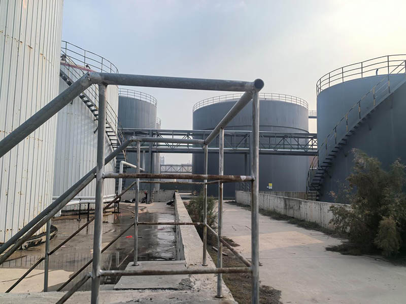 某化工企业甲醛储罐残留治理